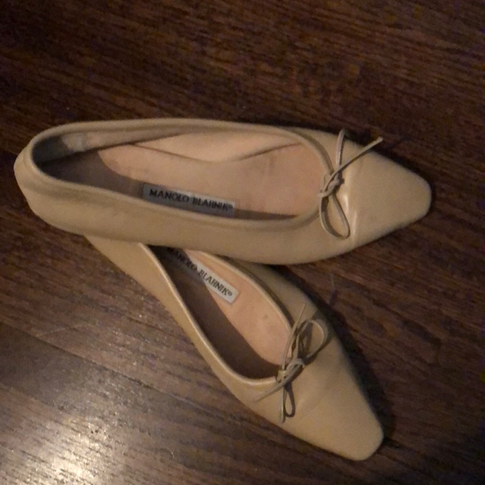 Manolo Blahnik Leather Flats